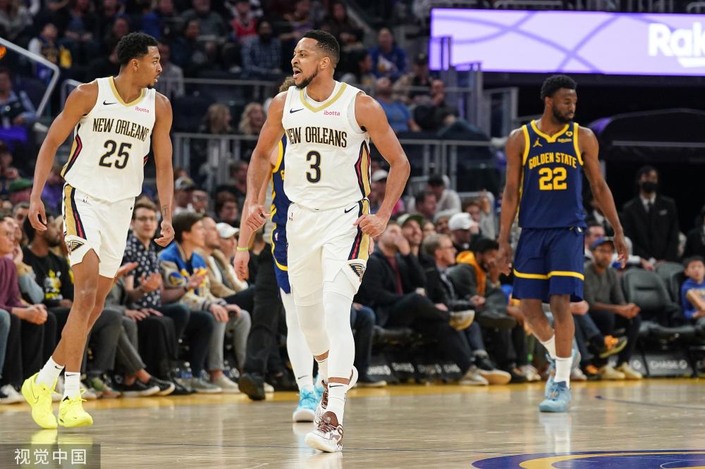 新的姿态迎 新的姿态迎