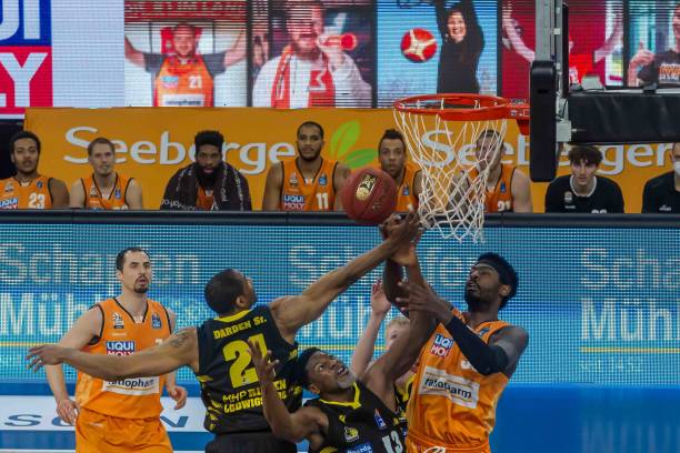 善于在防线 善于在防线