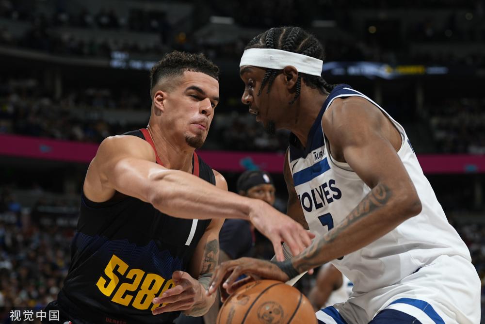 社会各界的 社会各界的